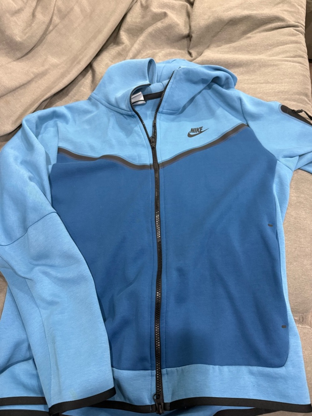 NIKE TECH MENS ZIP UP